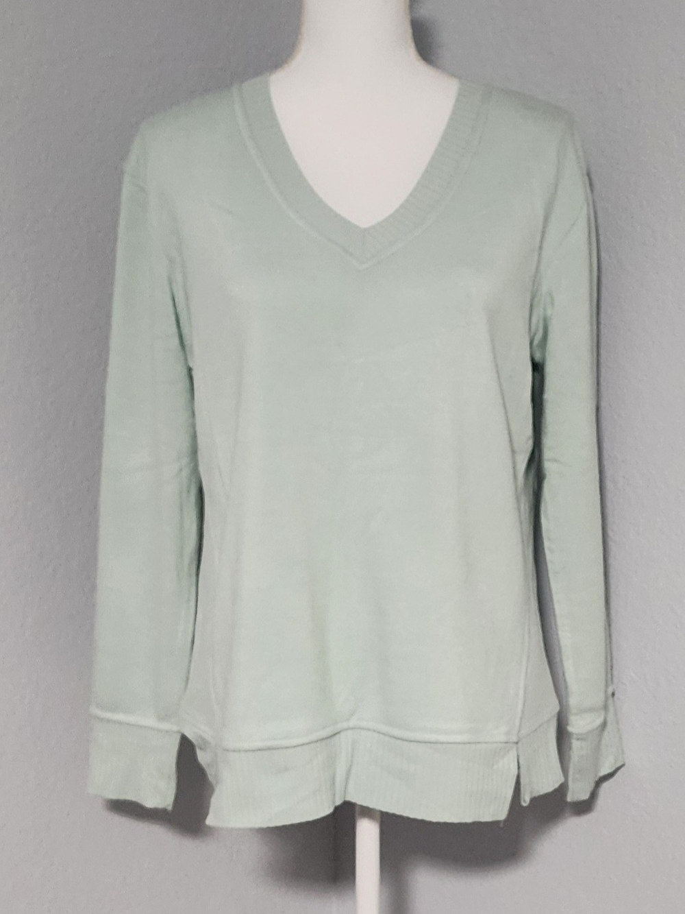 Jane Delancey Pastel Green Super Soft Sweater Top Womens Size Small
